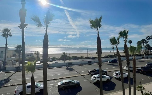 HUNTINGTON BEACH INN image 7