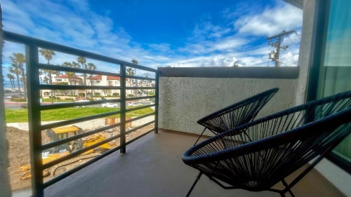 HUNTINGTON BEACH INN image 18
