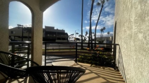 HUNTINGTON BEACH INN image 2